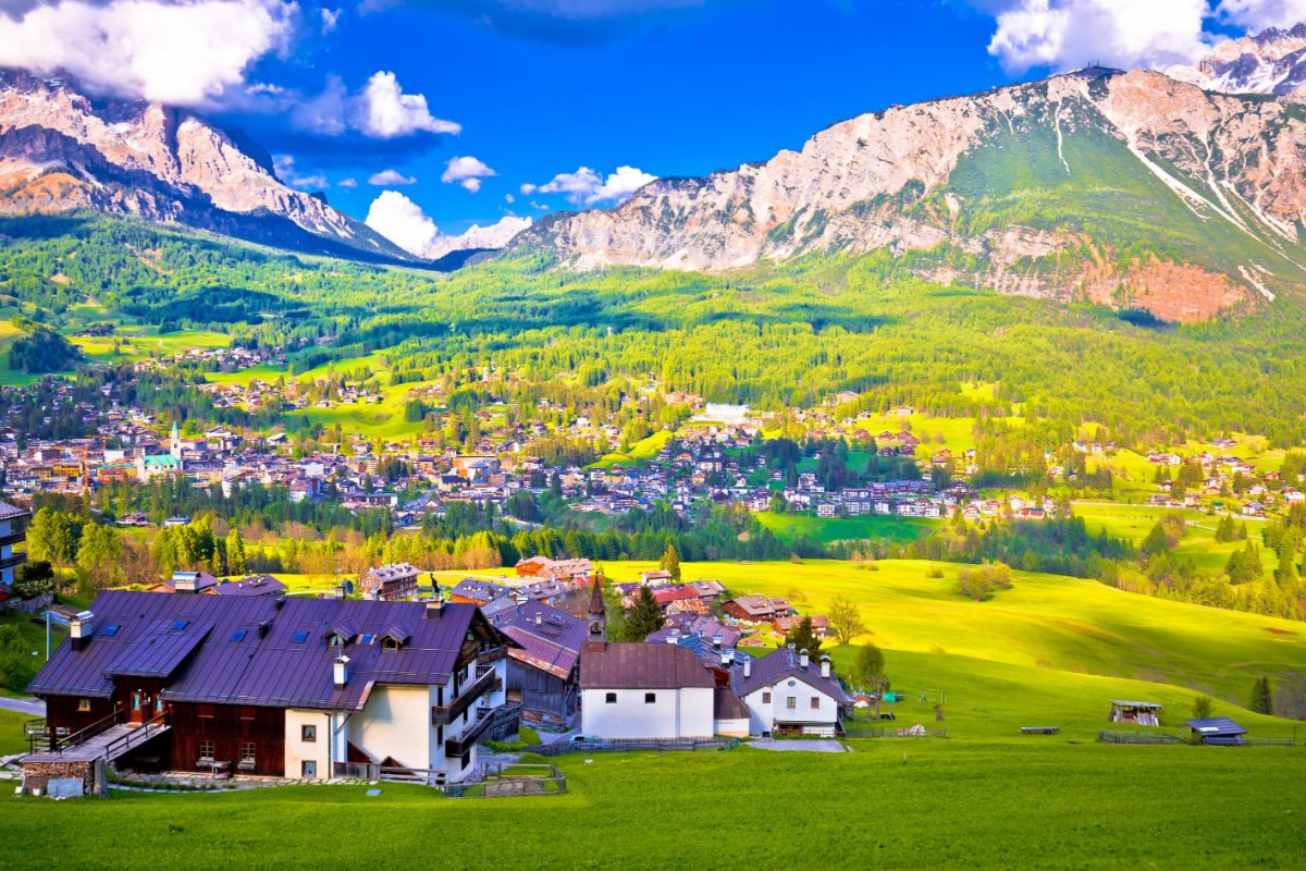 όμορφα ιταλικά χωριά Cortina d’Ampezzo