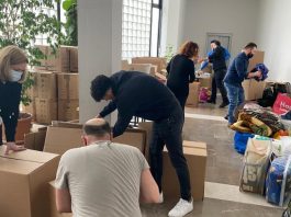 Ελβετία: Η αποστολή αγάπης προς τους πληγέντες σεισμοπαθείς της Θεσσαλίας ξεπέρασε κάθε προηγούμενο σήμερα στην Ζυρίχη. Το συγκινητικό τους μήνυμα. Δείτε τα βίντεο!