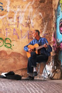 Καλλιτέχνες του Δρόμου: Τα αηδόνια της Γκριζούπολης