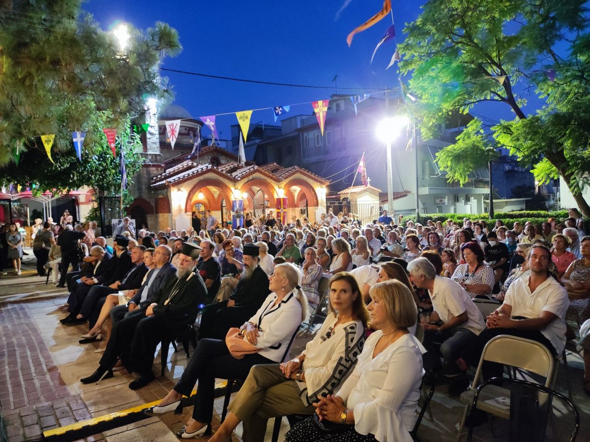 Με τη Λένα Αλκαίου και την ορχήστρα της ξεκίνησαν τα φετινά Ηράκλεια στο Δήμο Ηρακλείου Αττικής