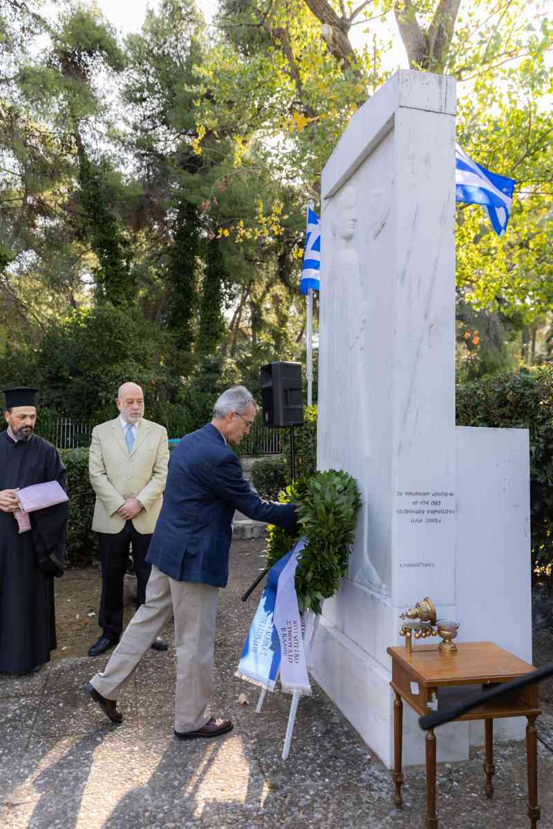 ΕΚΔΗΛΩΣΕΙΣ ΜΝΗΜΗΣ ΚΑΙ ΤΙΜΗΣ ΣΤΟΥΣ ΗΡΩΕΣ ΤΟΥ ’40 ΣΤΗΝ ΕΚΑΛΗ