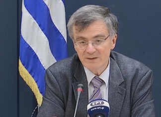 Σωτήρης Τσιόδρας: η άγνωστη ζωή του, Ιεροψάλτης και πατέρας 7 παιδιών
