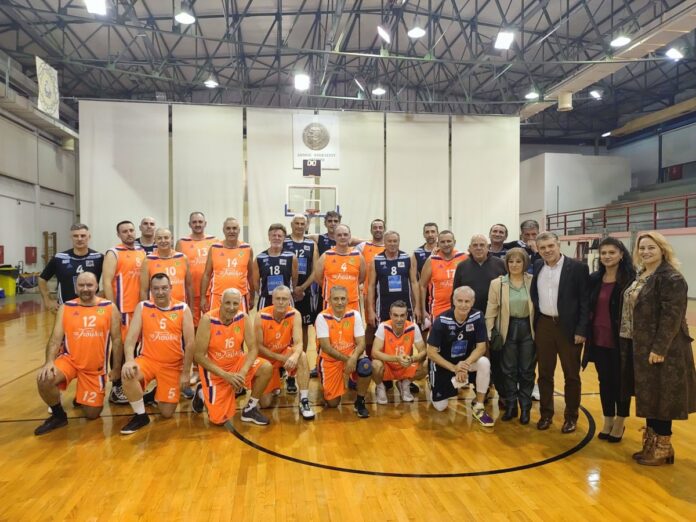 Χριστουγεννιάτικα καλάθια για τα Παιδικά Χωριά SOS στον Δήμο Ηρακλείου Αττικής_63a055cad3a20.jpeg