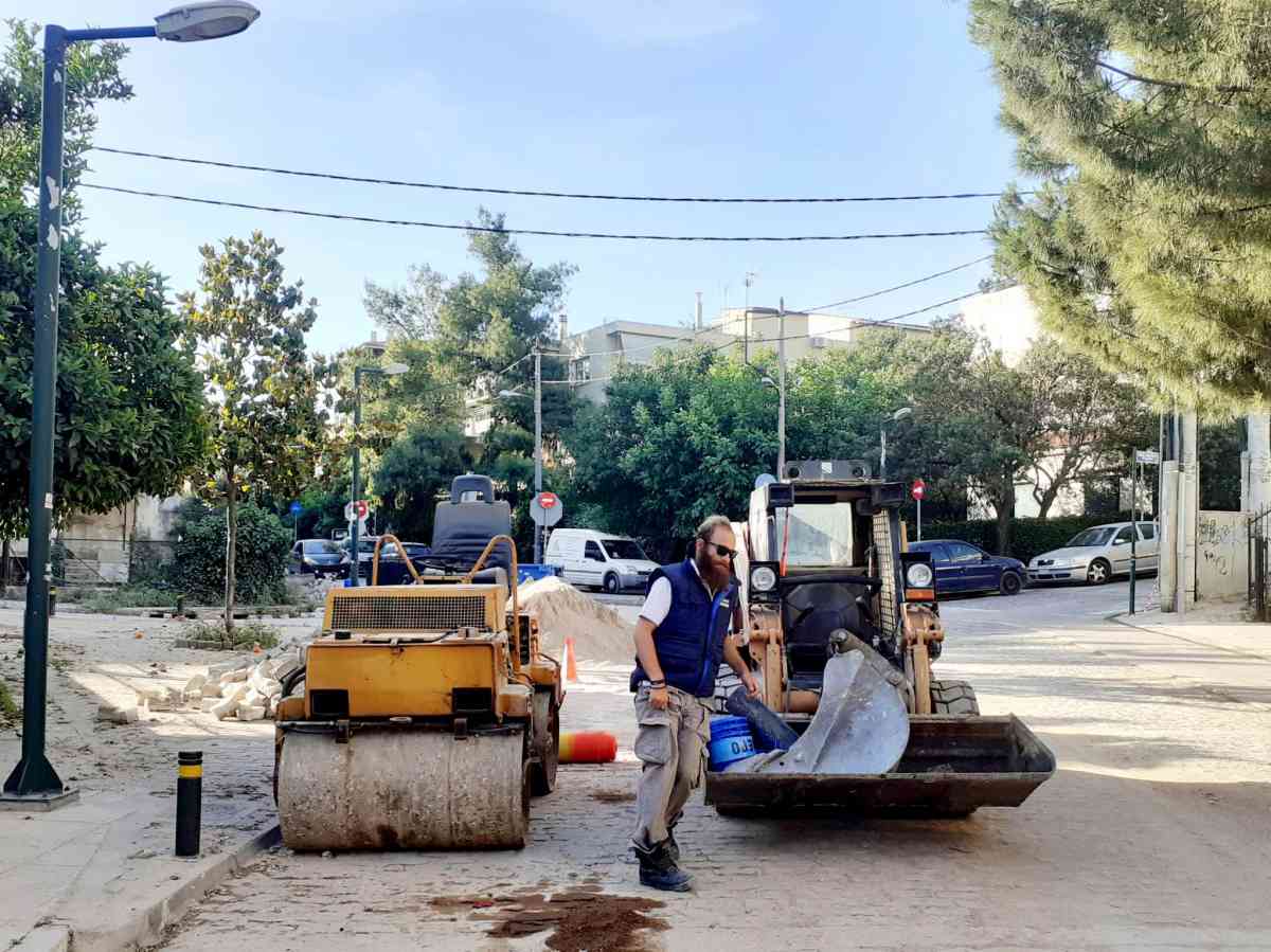 ΣΕ ΕΞΕΛΙΞΗ Η ΑΝΤΙΚΑΤΑΣΤΑΣΗ ΚΕΝΤΡΙΚΩΝ ΑΓΩΓΩΝ ΥΔΡΕΥΣΗΣ ΣΤΗ ΝΕΑ ΕΡΥΘΡΑΙΑ