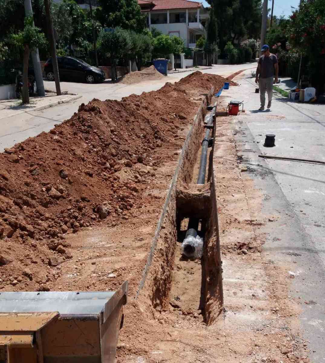 ΣΕ ΕΞΕΛΙΞΗ ΕΡΓΑ ΣΤΟ ΔΗΜΟΤΙΚΟ ΔΙΚΤΥΟ ΝΕΑΣ ΕΡΥΘΡΑΙΑΣ