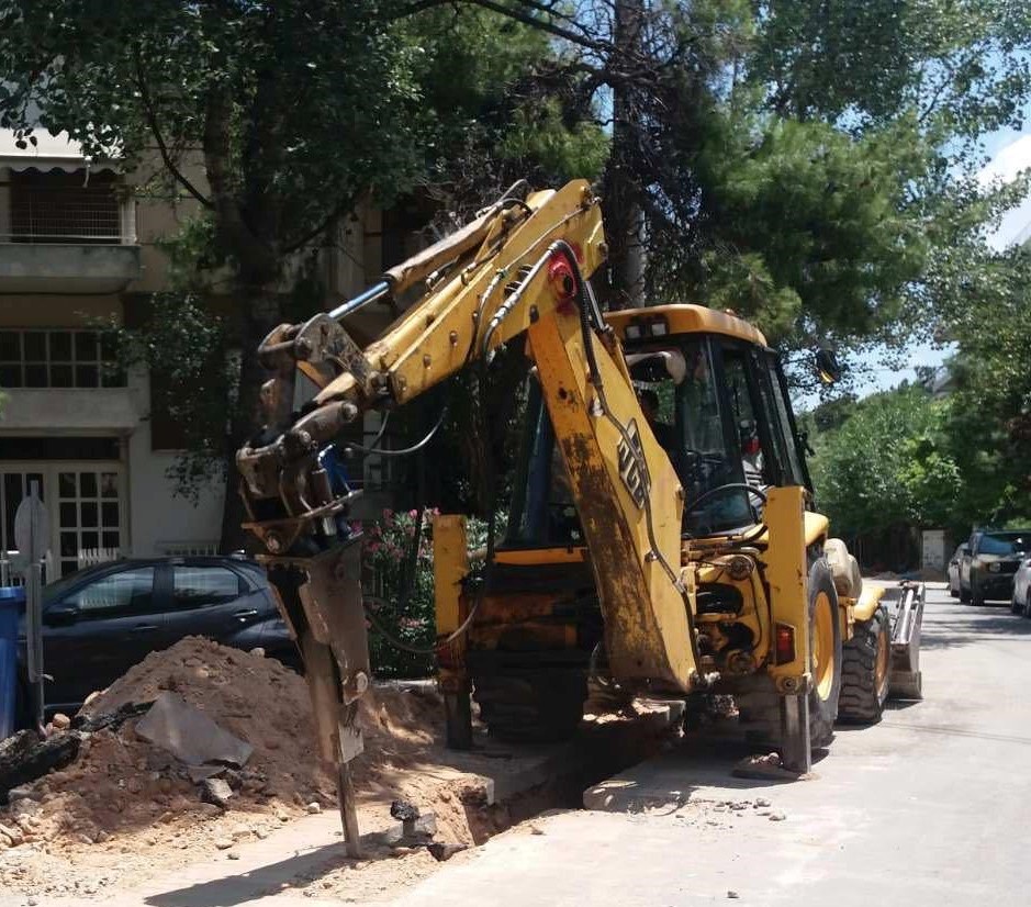 ΣΕ ΕΞΕΛΙΞΗ ΕΡΓΑ ΣΤΟ ΔΗΜΟΤΙΚΟ ΔΙΚΤΥΟ ΝΕΑΣ ΕΡΥΘΡΑΙΑΣ