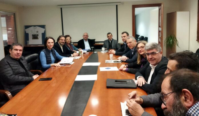 Συνάντηση εργασίας του Δημάρχου Αμαρουσίου Θ. Αμπατζόγλου και στελεχών της Διοίκησης με τον Ειδικό Γραμματέα Αποκεντρωμένης Διοίκησης Αττικής Γρ. Ζαφειρόπουλου
