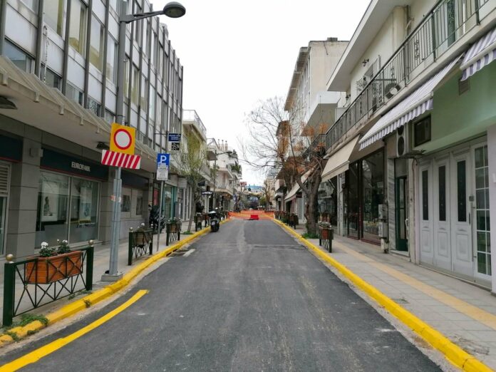 Ολοκληρώθηκαν τα αντιπλημμυρικά έργα επί των οδών 28ης Οκτωβρίου και Αναβρύτων στο κέντρο του Αμαρουσίου – Δόθηκαν στην κυκλοφορία οι δρόμοι