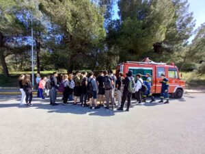 Παρουσίαση του έργου των Εθελοντών Πολιτικής Προστασίας του Δήμου Διονύσου στο Α’ Αρσάκειο Τοσίτσειο Λύκειο Εκάλης