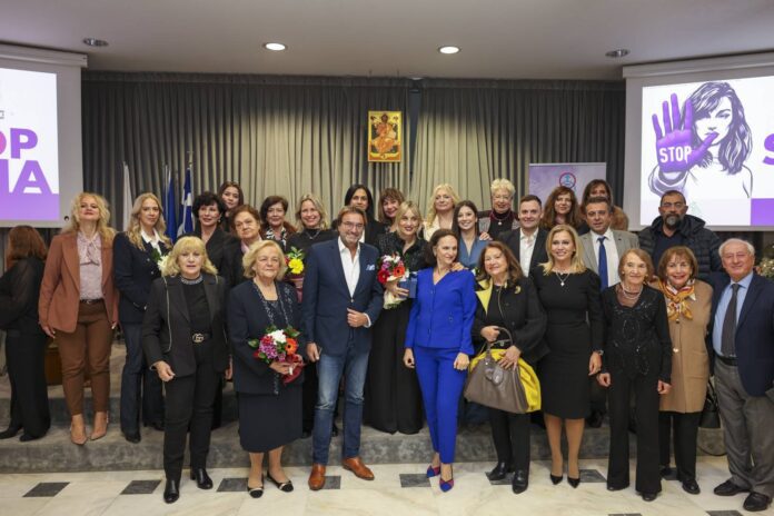 Ισχυρό μήνυμα κατά της βίας στις γυναίκες – Θερμή ανταπόκριση στην εκδήλωση του Δήμου Αμαρουσίου