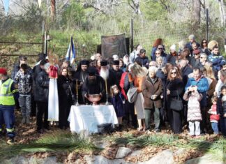 Με λαμπρότητα εορτάστηκαν τα Θεοφάνεια στον Δήμο Διονύσου – Ιδιαίτερο γεγονός ο καθαγιασμός των υδάτων στις πηγές του Κηφισού